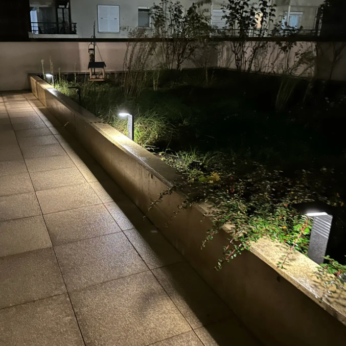 Luces solares de jardín impermeables al aire libre